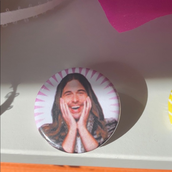 Pins - Picture 2 of 5